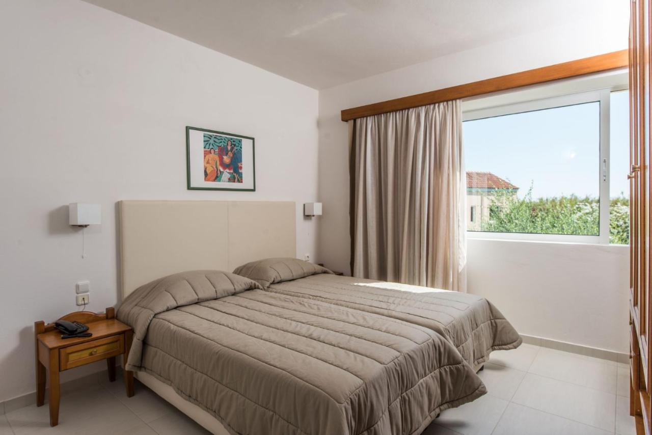 Stefan Village Hotel Agia Marina 외부 사진