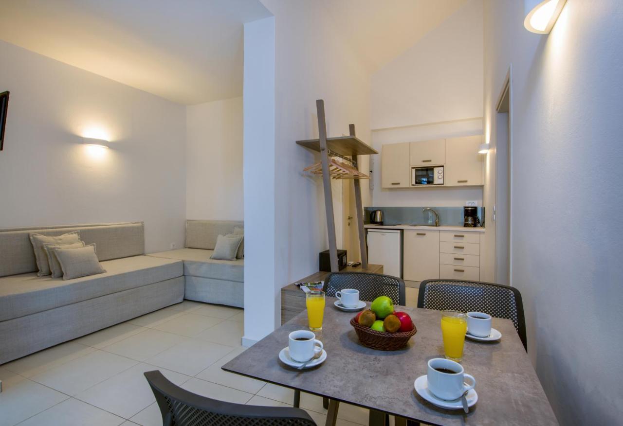 Stefan Village Hotel Agia Marina 외부 사진