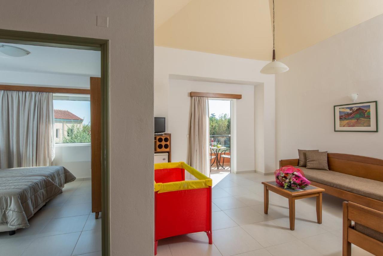 Stefan Village Hotel Agia Marina 외부 사진